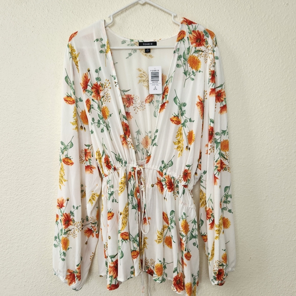 Torrid Floral Top White Orange Layering Elastic Waist Open Tie Front Size 3